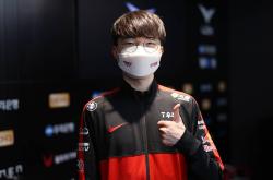 九游- lol塞恩表情包 